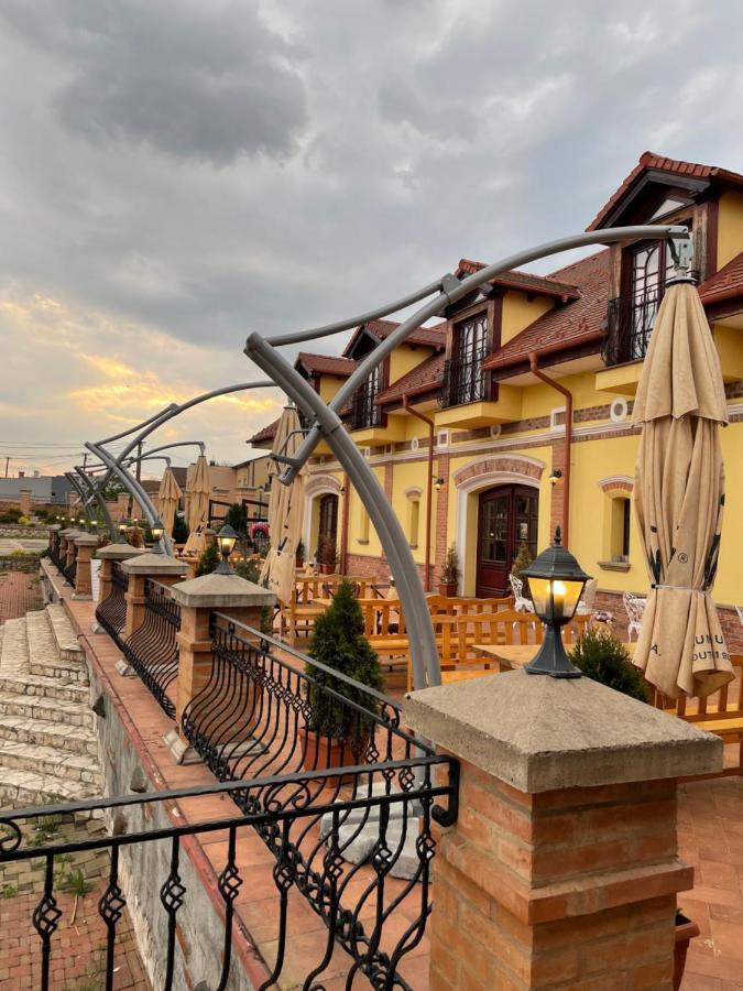 Kastely Grof Zichy Otel Haniska Dış mekan fotoğraf