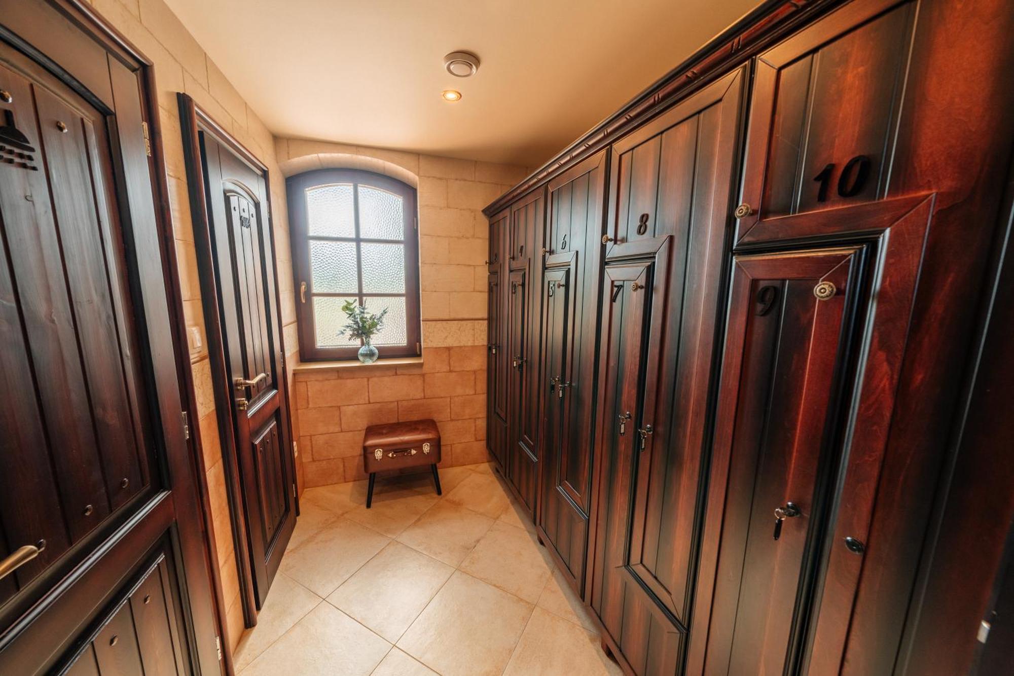 Kastely Grof Zichy Otel Haniska Dış mekan fotoğraf