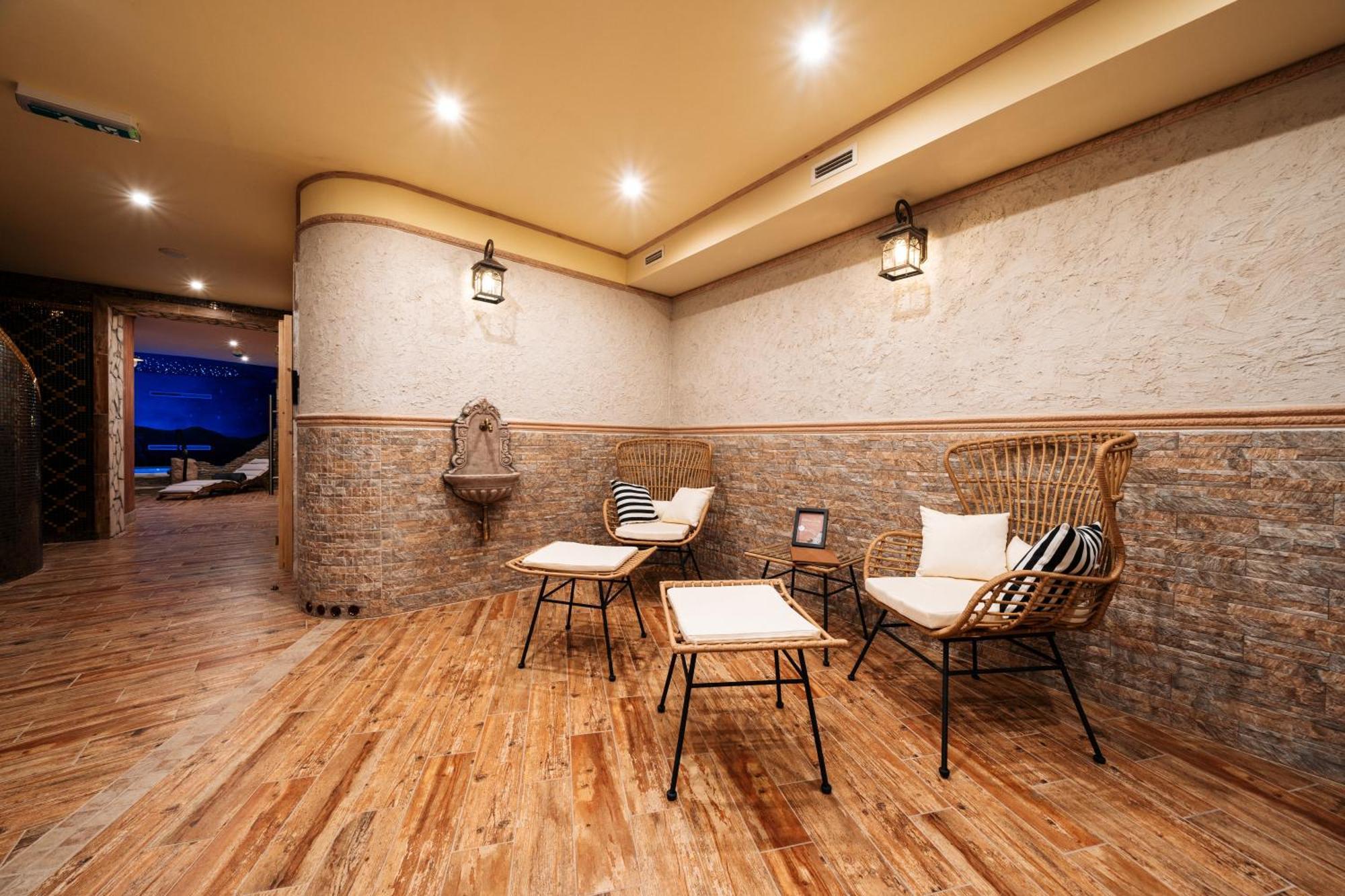 Kastely Grof Zichy Otel Haniska Dış mekan fotoğraf